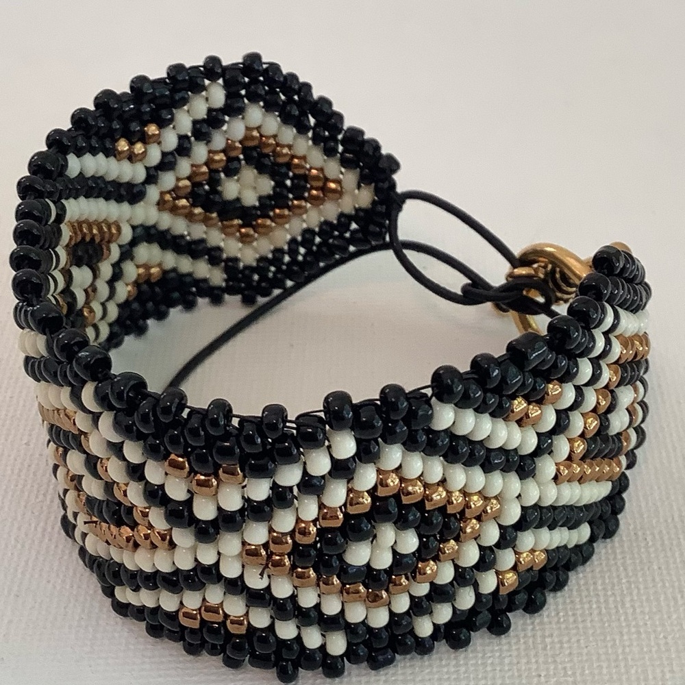 Beadweaving handmade bracelet